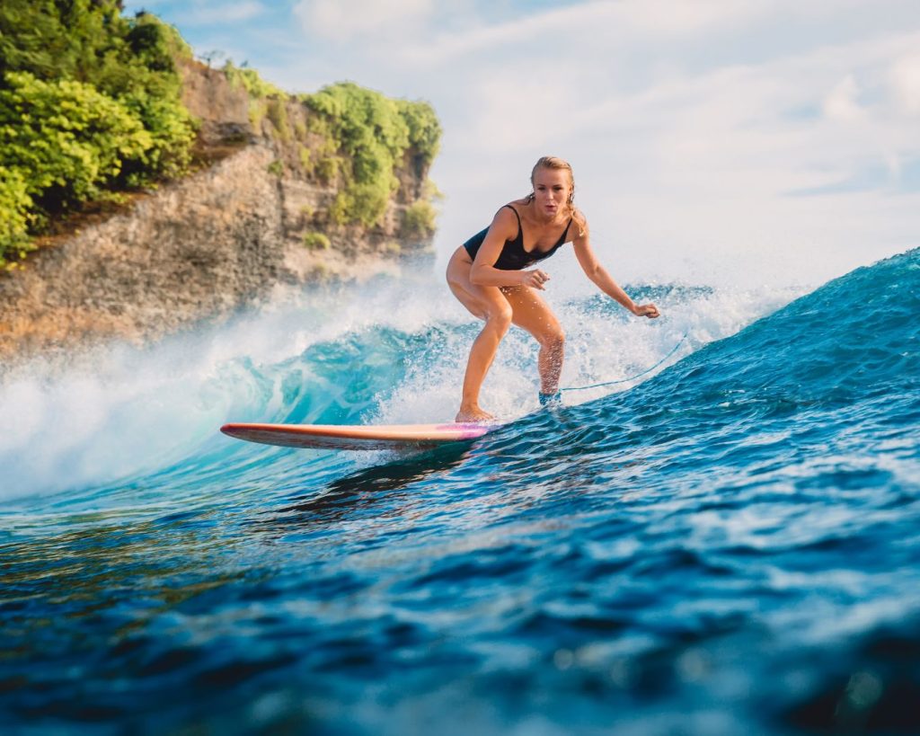 Cultiver sa qualité de présence grâce au surf