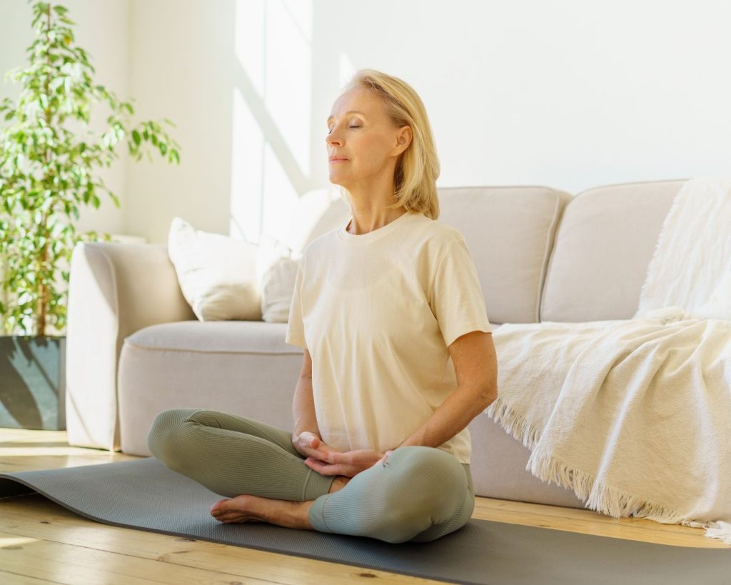 Renforcer son système immunitaire grâce à la respiration profonde et la méditation